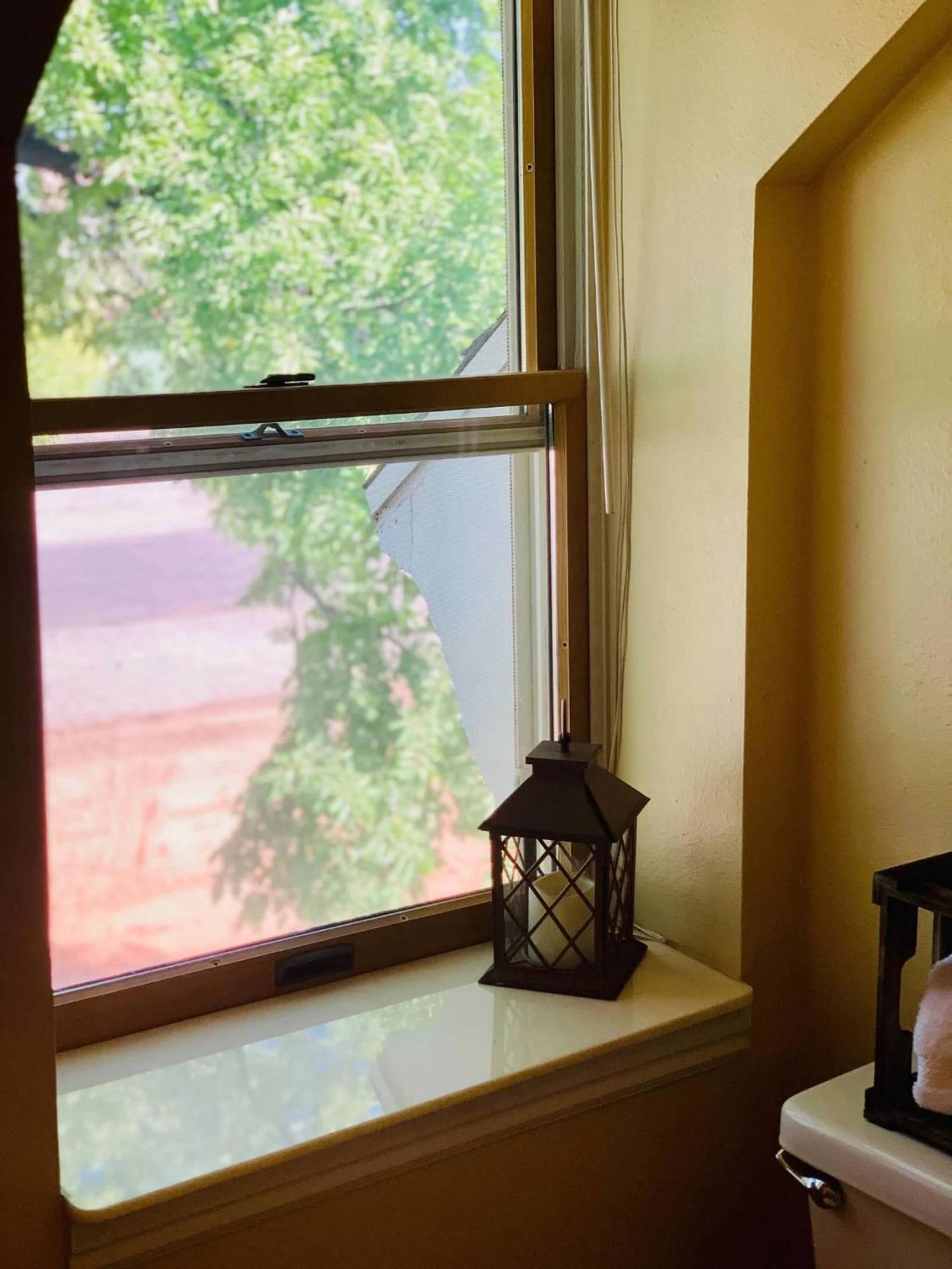 The Buffalo @ The Historic Kanab